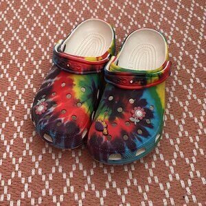 Women's size 8 crocs